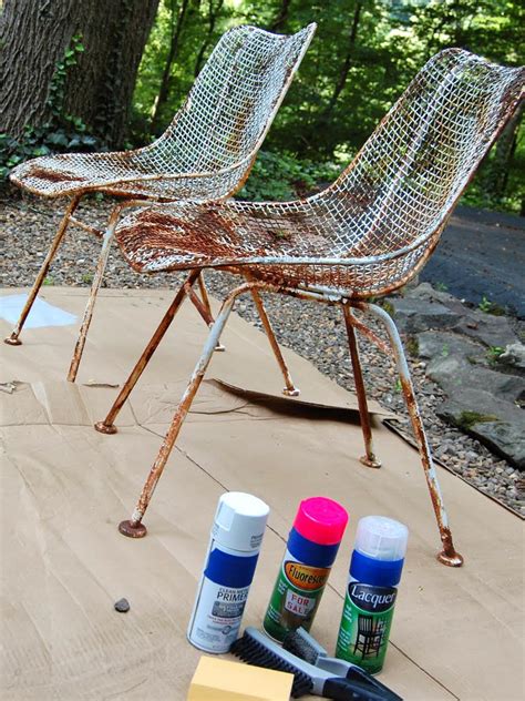 how to paint old metal furniture